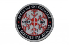 Broderie d'écussons ronds pour l'ESF de La Giettaz en Aravis